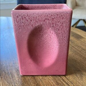 Hagger USA Rose Drip Glaze Mid Century Modern Retangular Vase with Concave Ovals